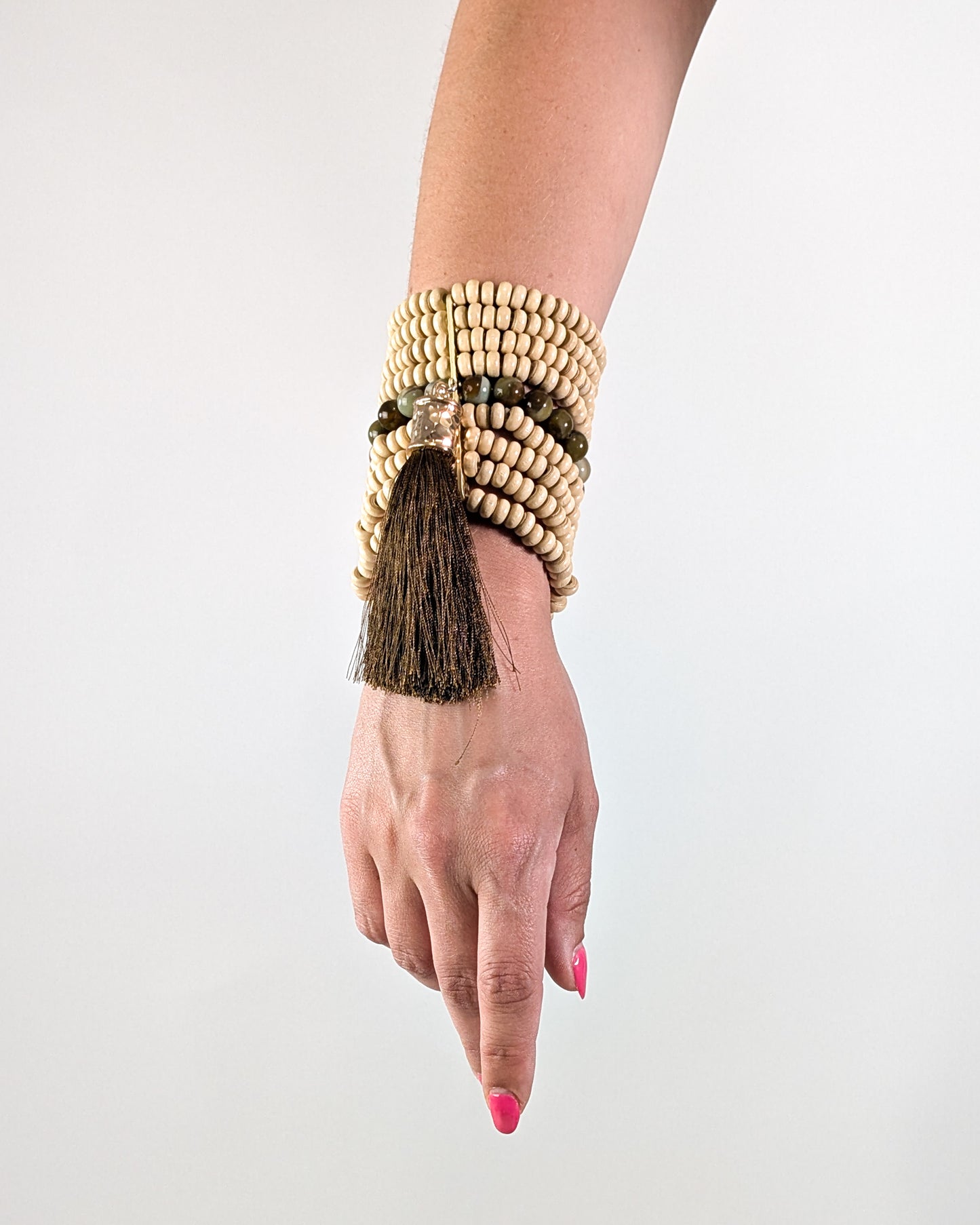 Bracciale multi con nappa moro