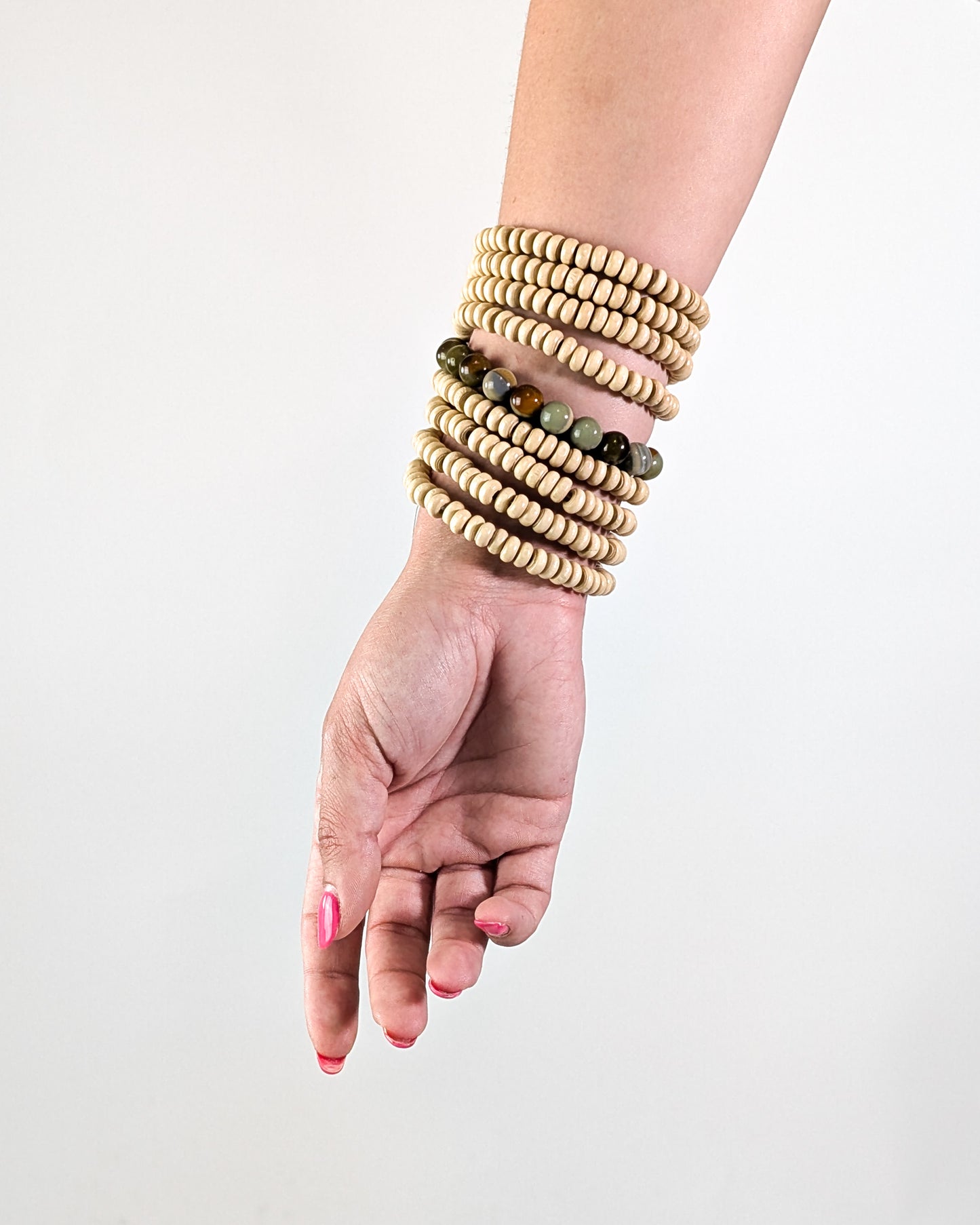 Bracciale multi con nappa moro