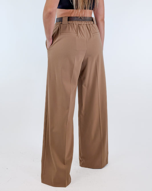 AI25 Tensione In Pantalone 26P161 Cammello