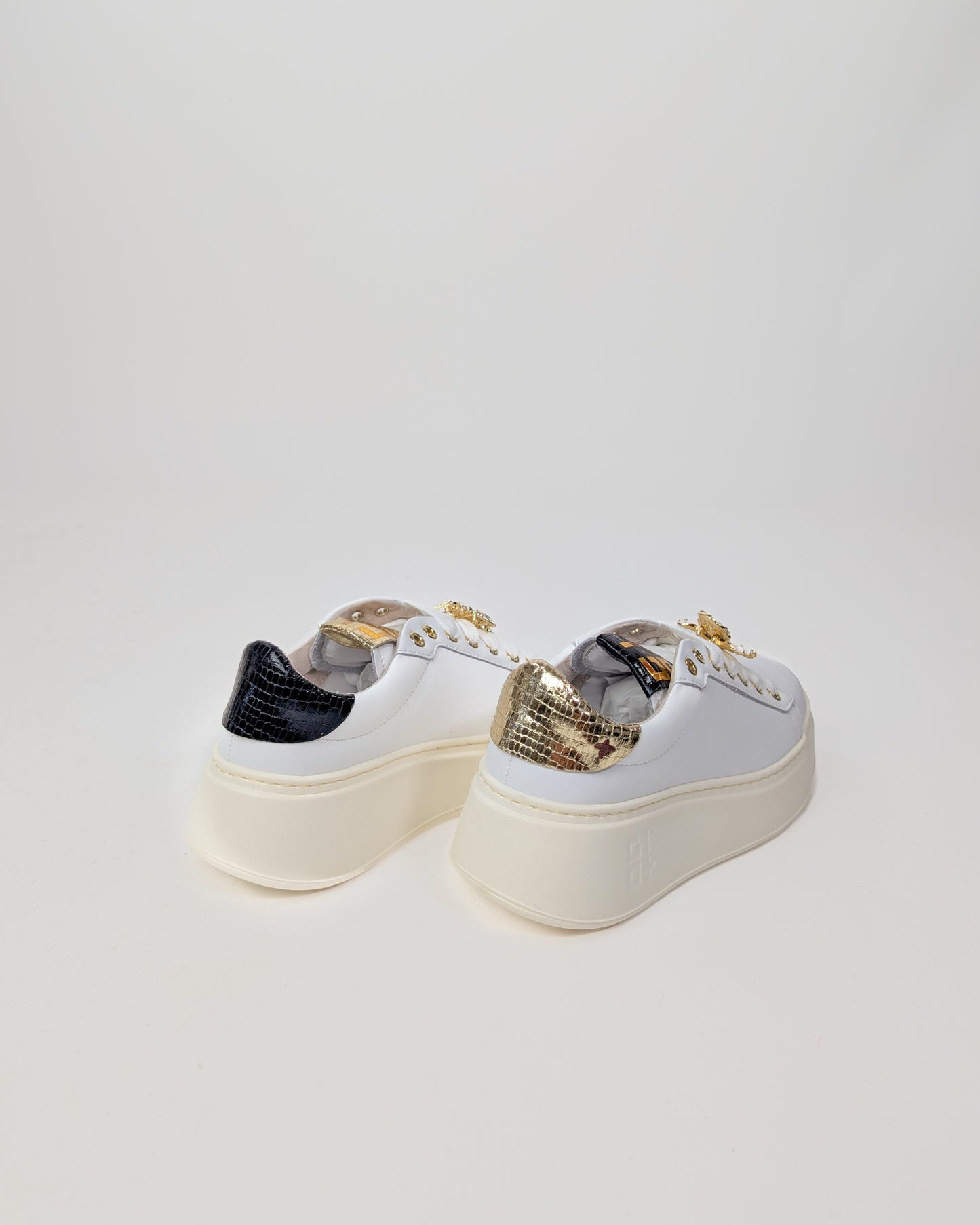 AI25 Gio+ Sneakers PIA438A Bianco
