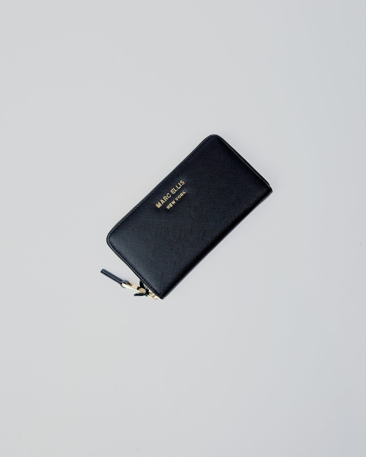 AI25 Marc Ellis Portafoglio ALYA SF_ Black/Gold