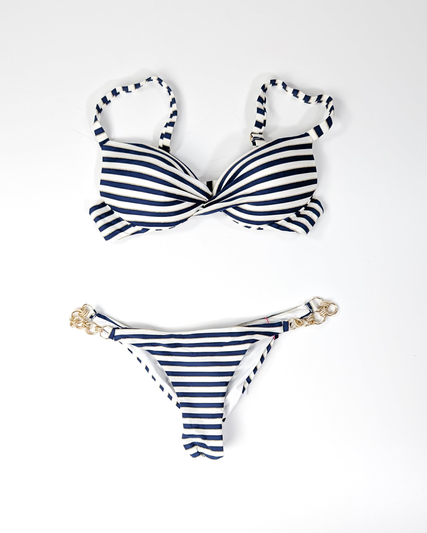 Bikini Couture 7115