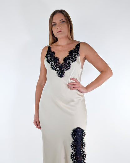 AI25 Tensione In Abito 37551  Avorio