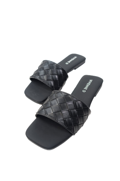 PE26 Vivienne D Ciabattine VST018 Nero